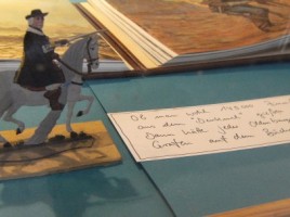 Charmanter Lösungsvorschlag des Antiquariats "Buchstabei": Warum nicht aus dem Bronzedenkmal so viele Grafenfigürchen machen, dass jeder eines bekommt? FOTO: M. Nolte